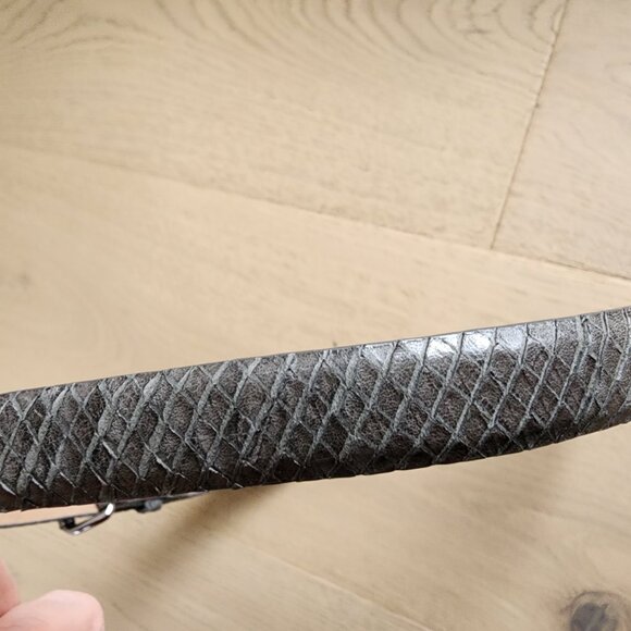 Ann Taylor grey skinny leather belt size S - Picture 5 of 5